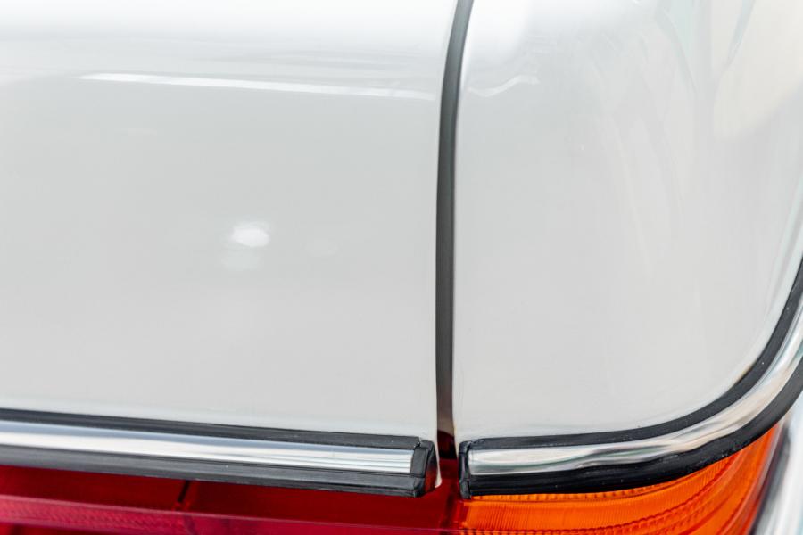 Детали экстерьера Mercedes-Benz 280 CE (C123) 1978 года  (EU) (фото 34 из 133)